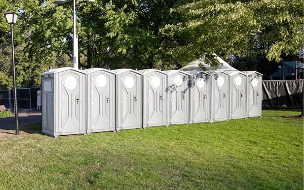 we provide special event portable toilets for a variety of events including weddings, festivals, corporate events, and outdoor concerts